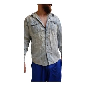 Well used but still has life in it. WRANGLER. Button down Denim shirt. (sku 342)